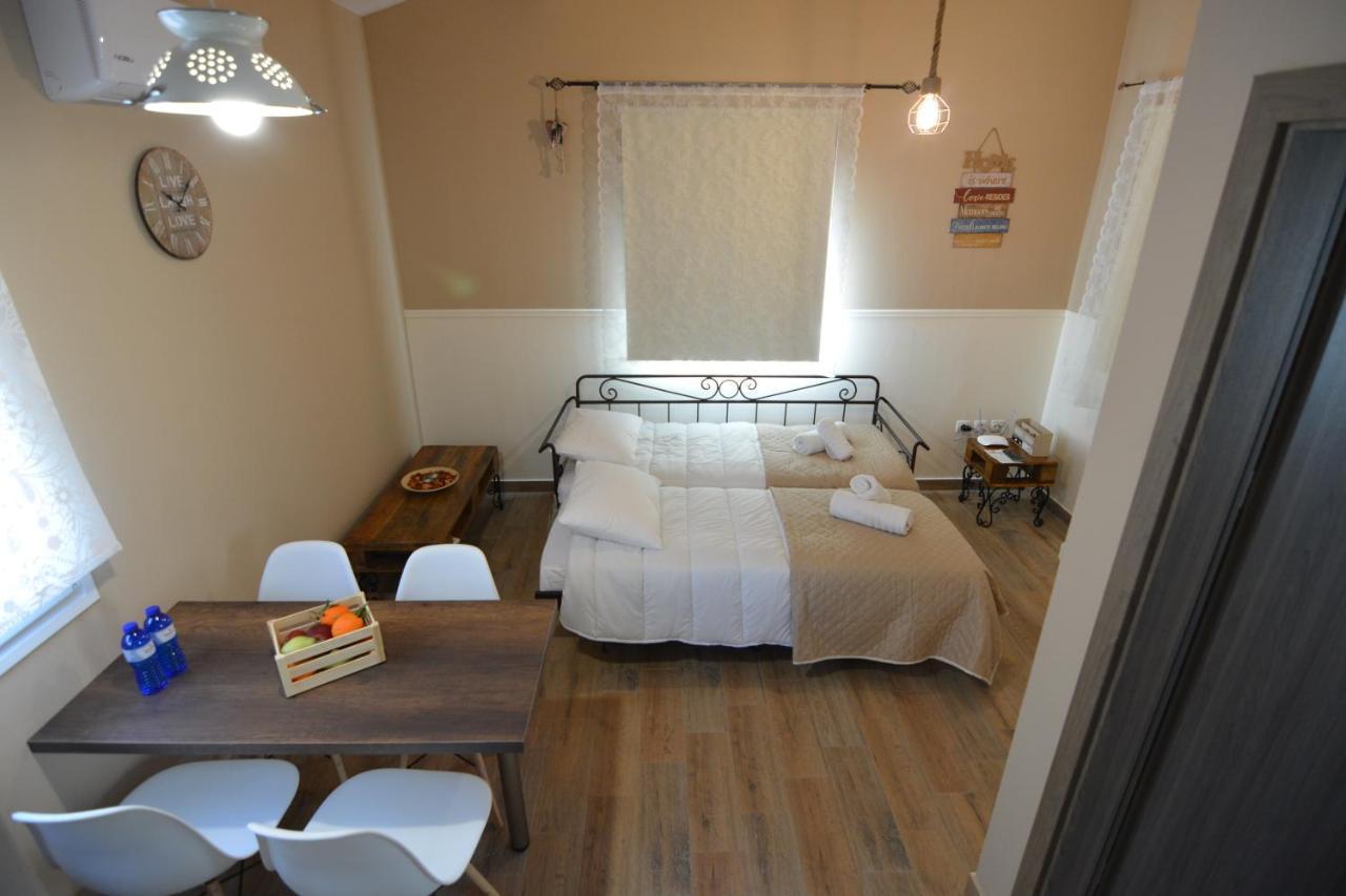 Olympia'S Apartments อาร์เตมีดา ภายนอก รูปภาพ